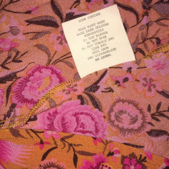 Spell and the Gypsy babushka maxi in Amber XL - Picture 3 of 8